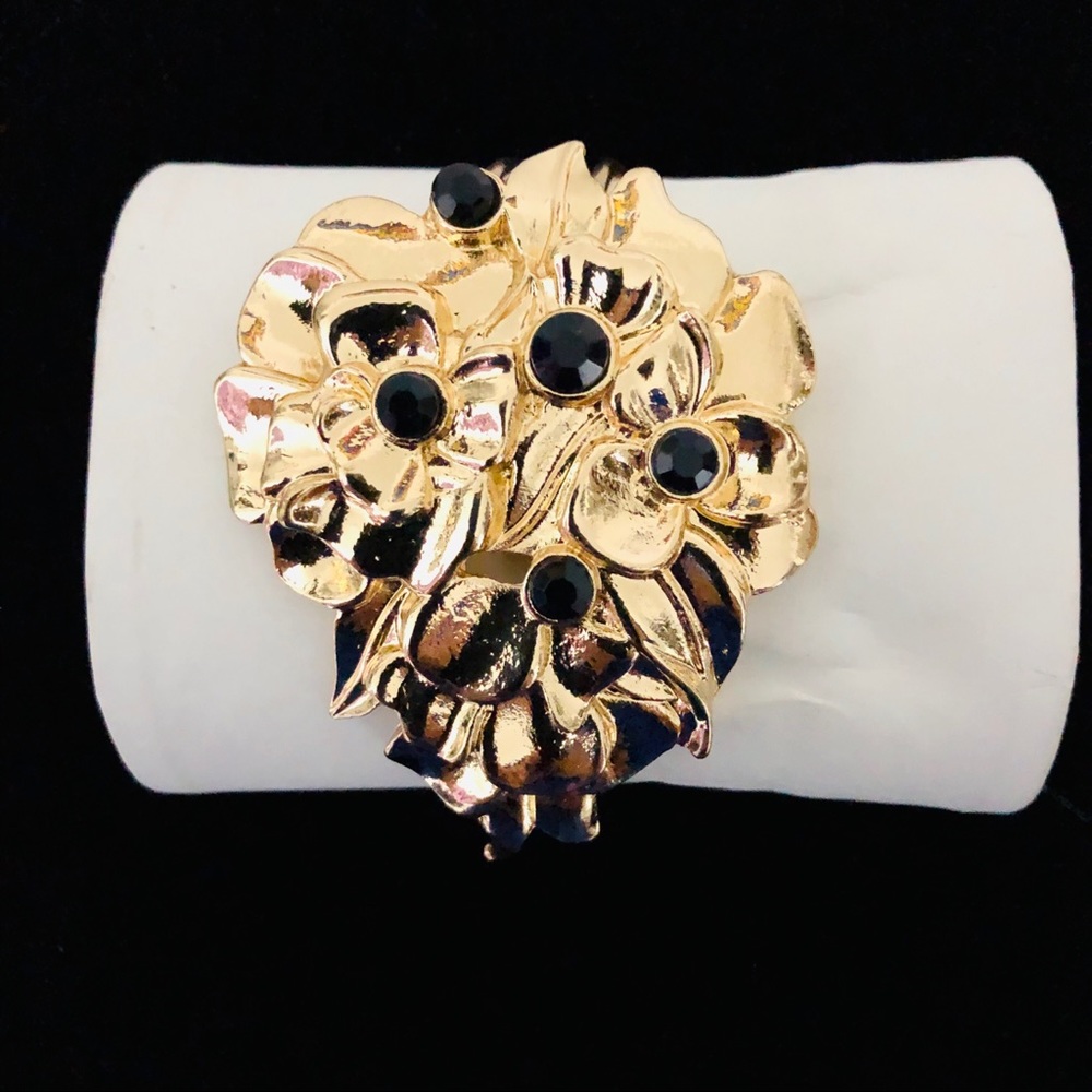 EVA MENDES NEW YORK & COMPANY BRACELET
